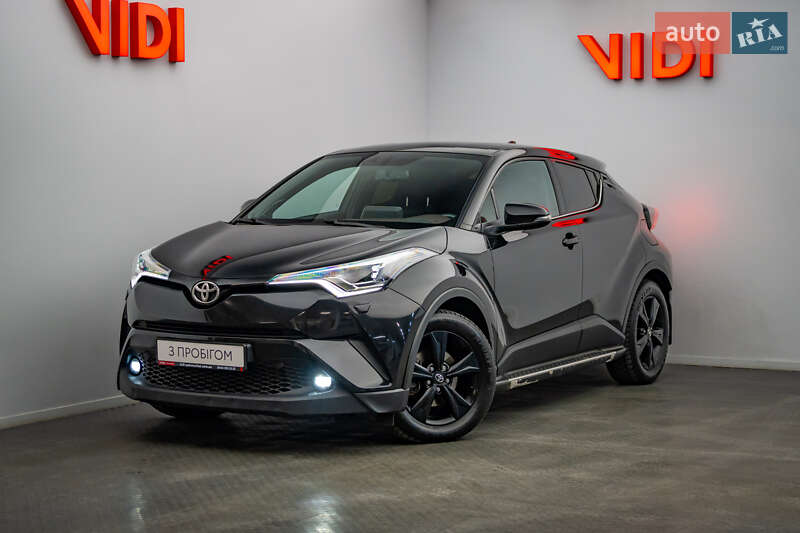 Toyota C-HR 2016