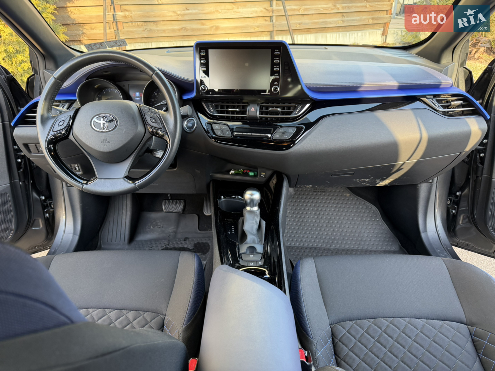 2022 Toyota C-HR - мініатюра 15