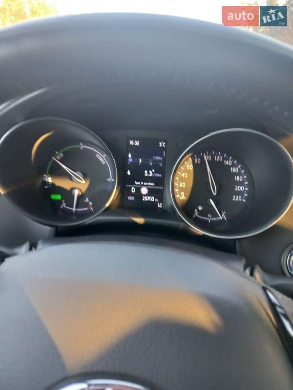 Внедорожник / Кроссовер Toyota C-HR 2021 в Киеве