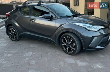 Позашляховик / Кросовер Toyota C-HR 2020 в Івано-Франківську