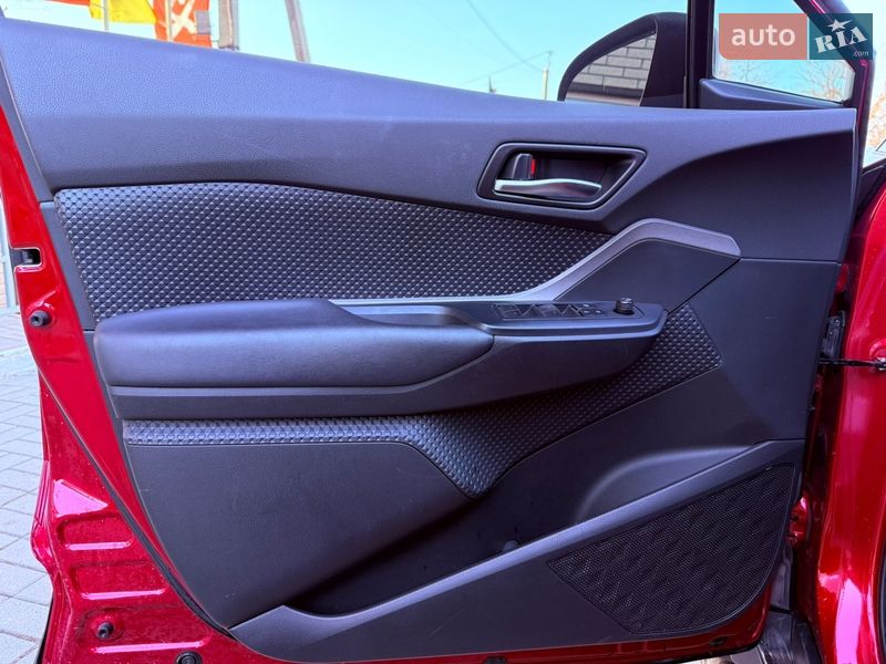 Внедорожник / Кроссовер Toyota C-HR 2020 в Харькове фото 13 Внедорожник / Кроссовер Toyota C-HR 2020 в Харькове