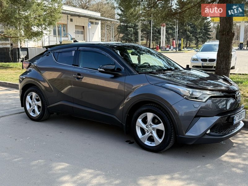 Внедорожник / Кроссовер Toyota C-HR 2018 в Ивано-Франковске