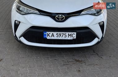 Позашляховик / Кросовер Toyota C-HR 2020 в Києві