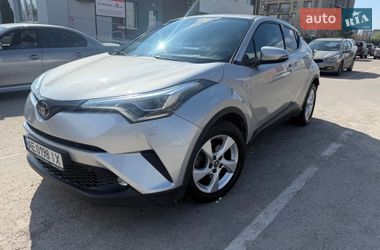 Внедорожник / Кроссовер Toyota C-HR 2018 в Днепре