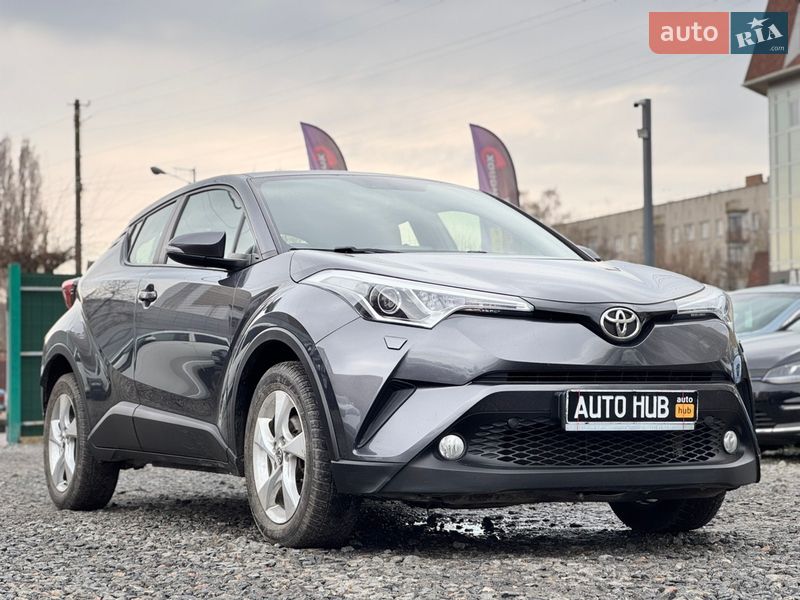 Внедорожник / Кроссовер Toyota C-HR 2018 в Бердичеве