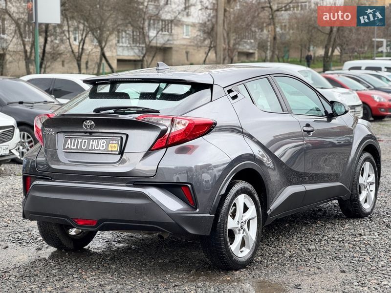Внедорожник / Кроссовер Toyota C-HR 2018 в Бердичеве