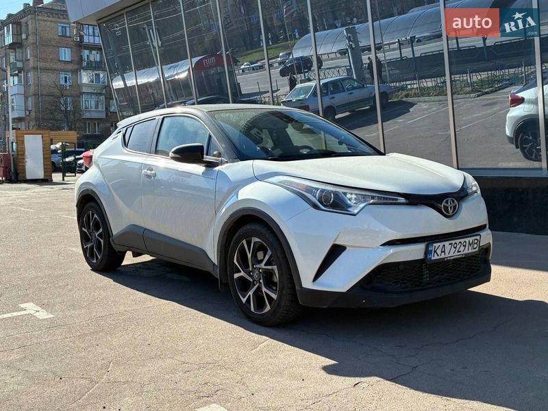 Toyota C-HR 2019 Toyota C-HR 2019