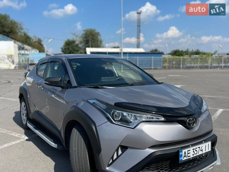Toyota C-HR 2019