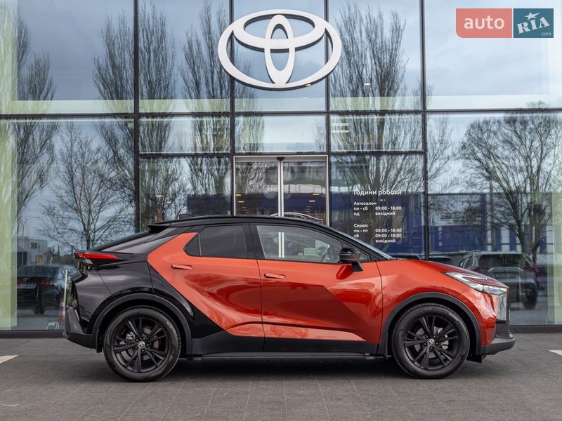 Внедорожник / Кроссовер Toyota C-HR 2025 в Днепре фото 19 Внедорожник / Кроссовер Toyota C-HR 2025 в Днепре