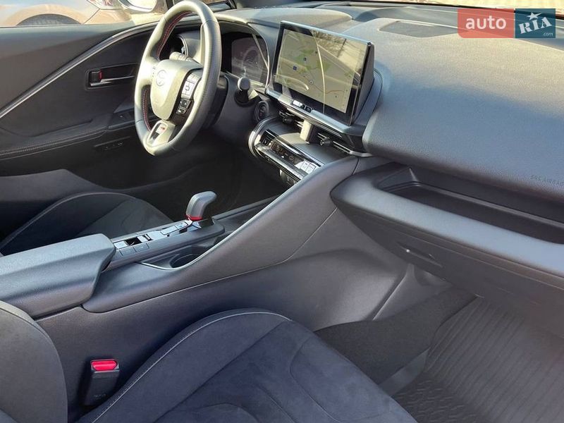 Внедорожник / Кроссовер Toyota C-HR 2025 в Хмельницком