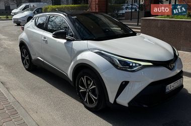 Внедорожник / Кроссовер Toyota C-HR 2020 в Киеве