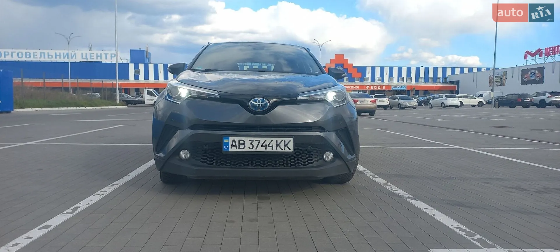 Toyota C-HR 2018 VIN NMTKZ3BXX0R203936 фото оголошення 5 з 13