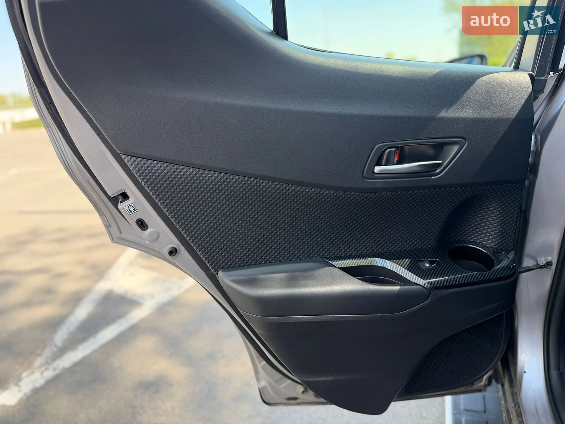 2019 Toyota C-HR - мініатюра 19
