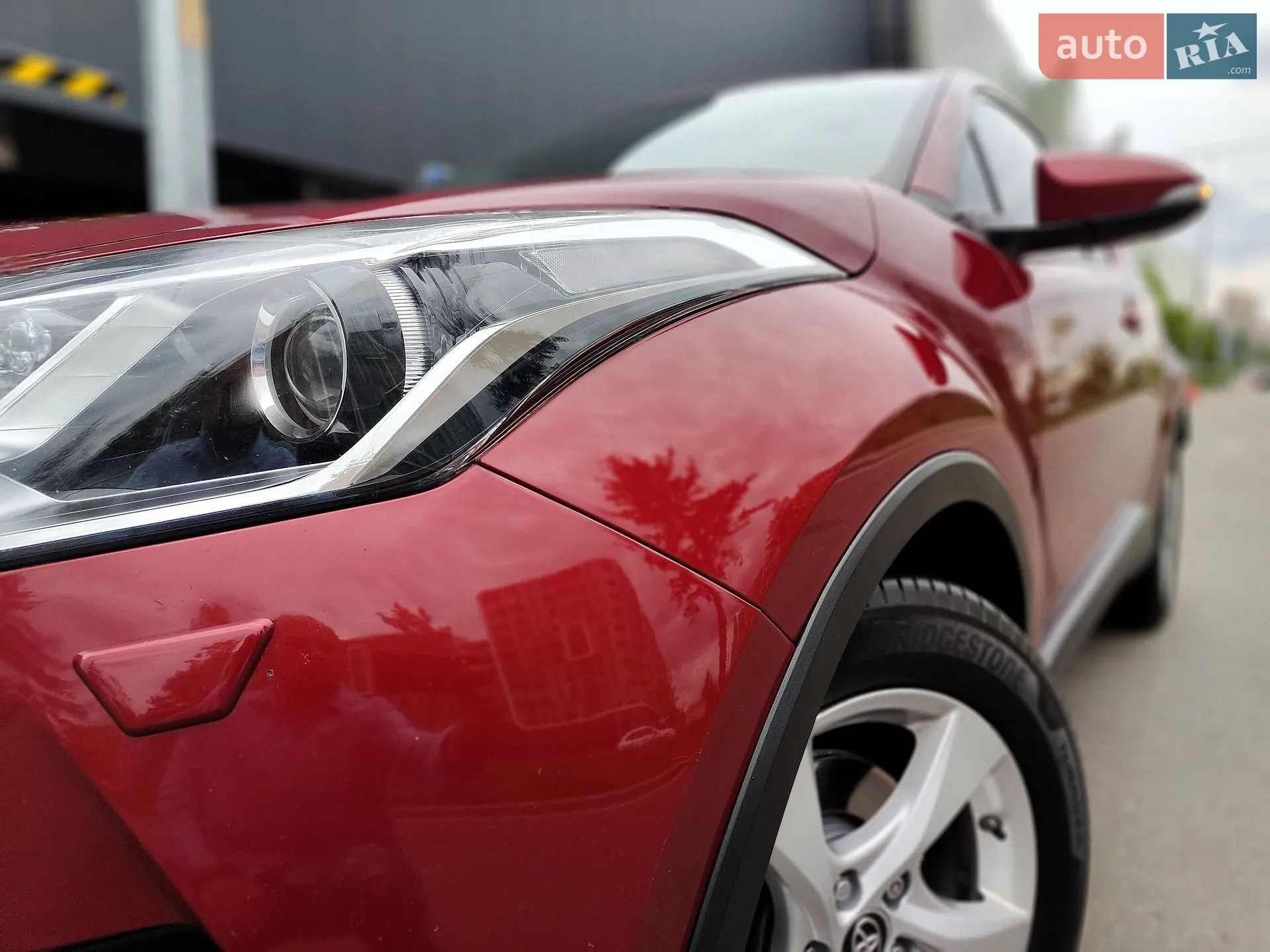 2017 Toyota C-HR - мініатюра 3