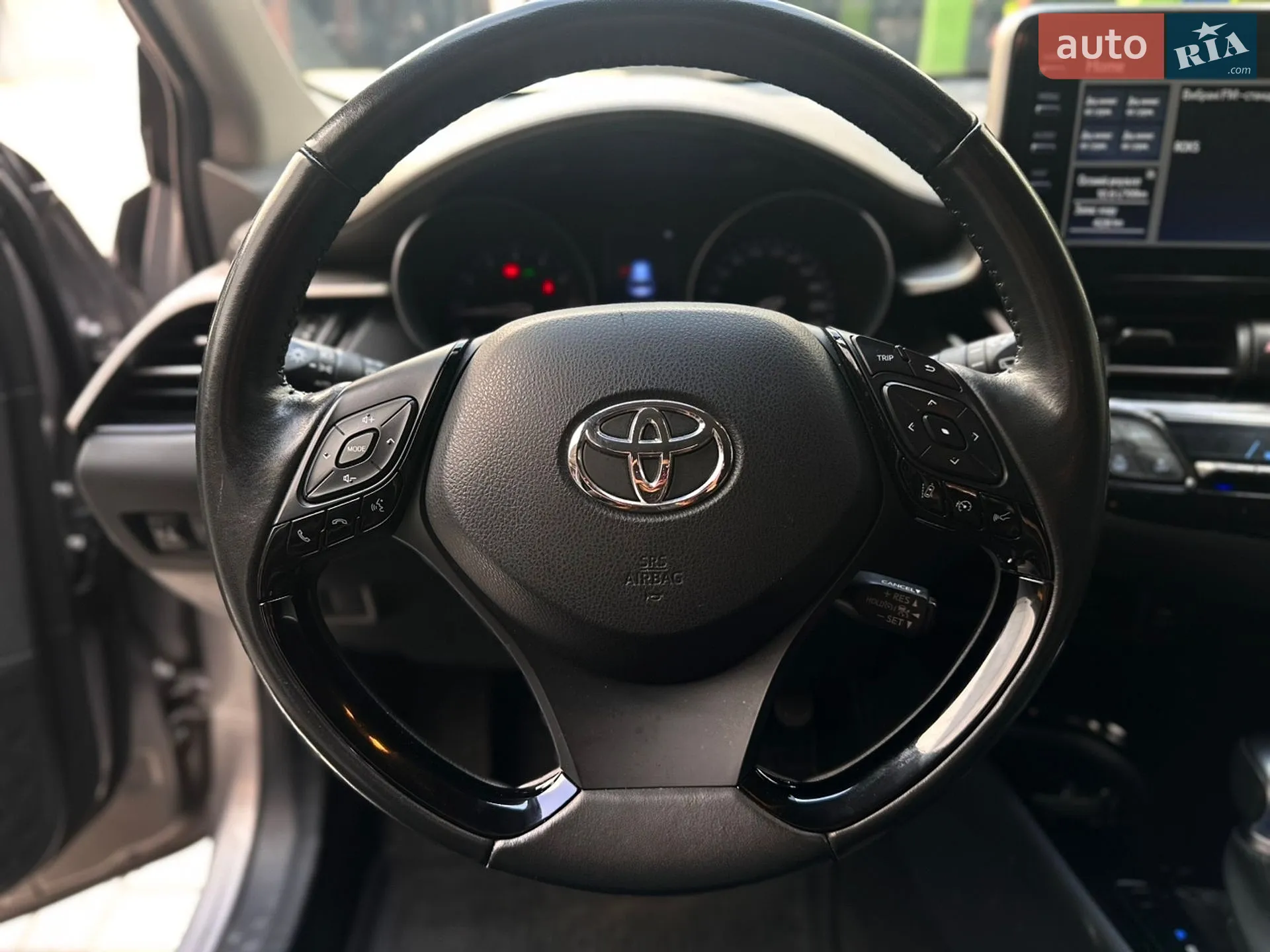 2021 Toyota C-HR - мініатюра 22