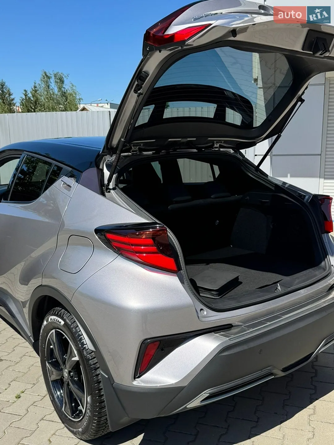 2021 Toyota C-HR - мініатюра 25