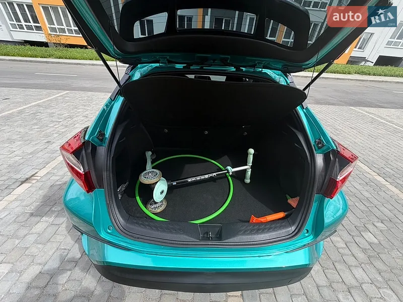 Toyota C-HR 2017 VIN NMTKHMBX6JR037375 фото оголошення 15 з 64