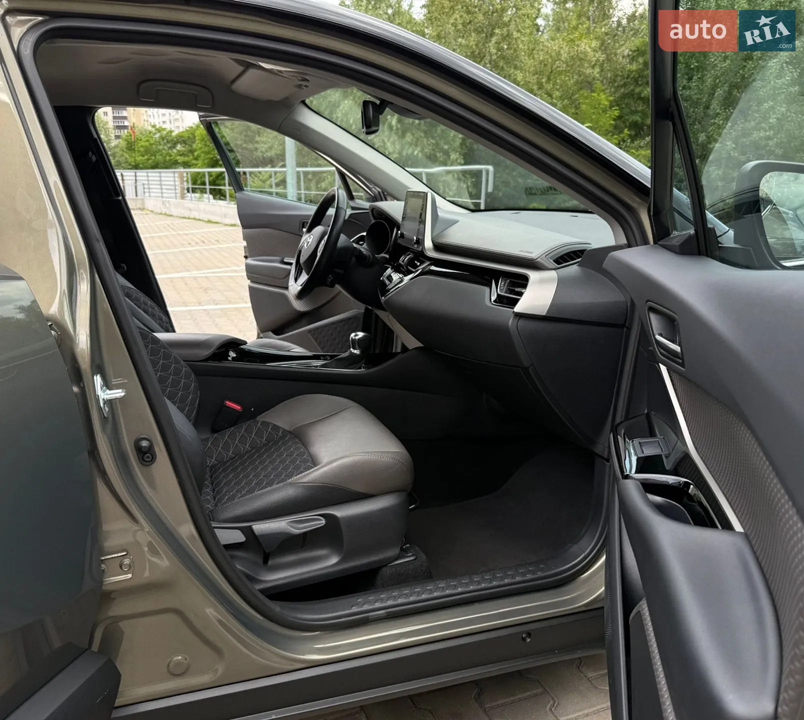 2021 Toyota C-HR - мініатюра 19