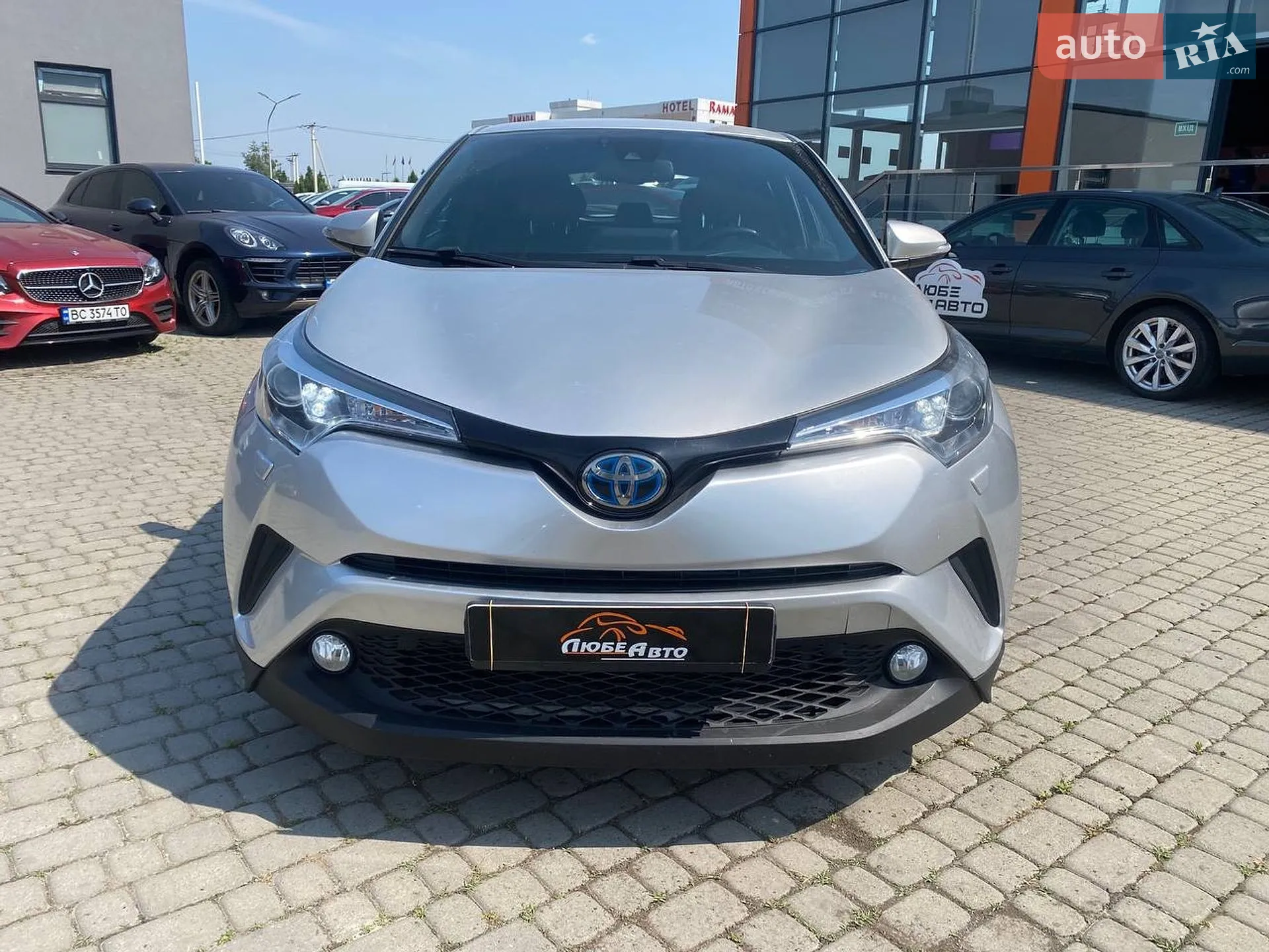 2019 Toyota C-HR - мініатюра 2