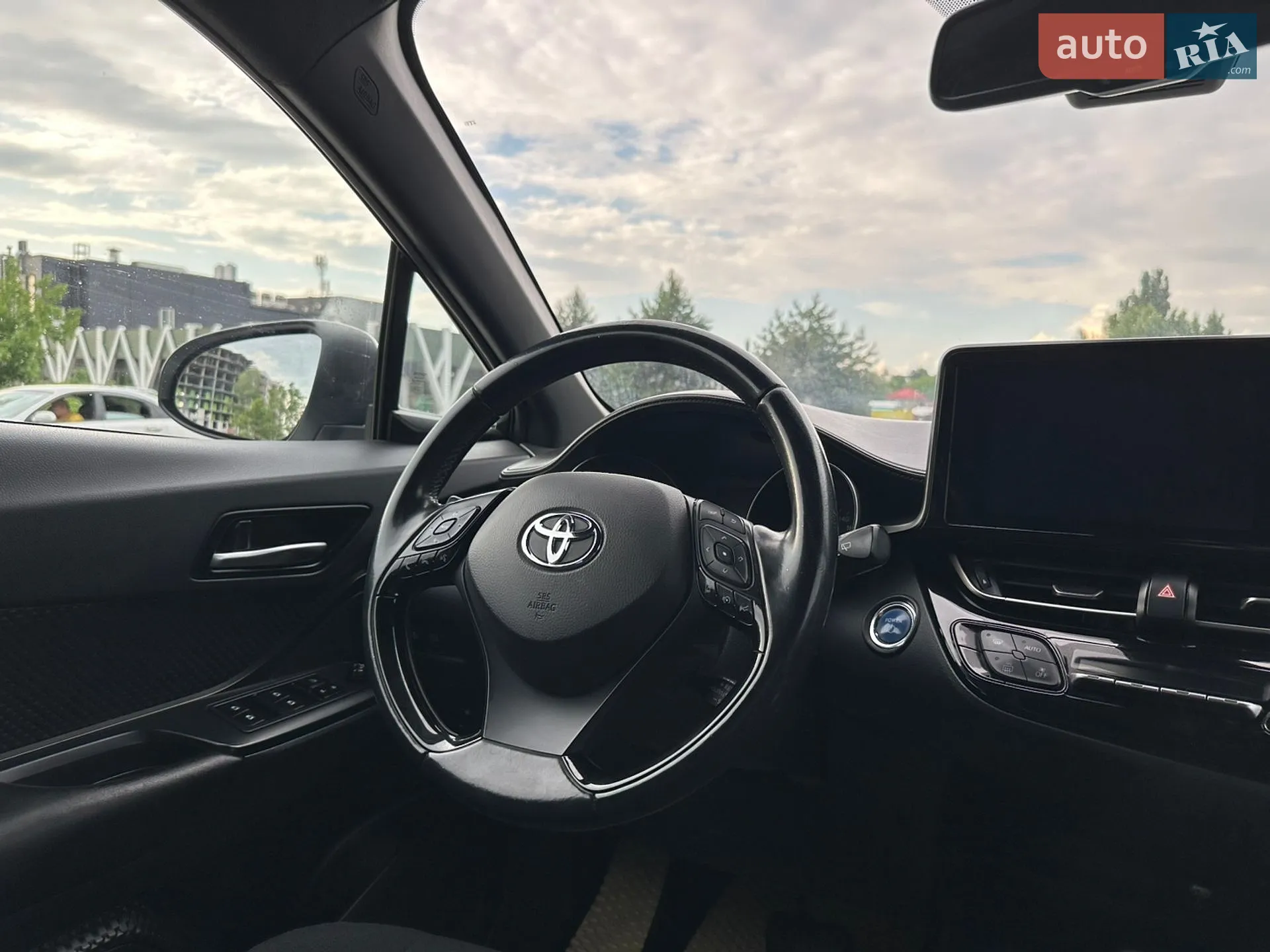 2018 Toyota C-HR - мініатюра 29
