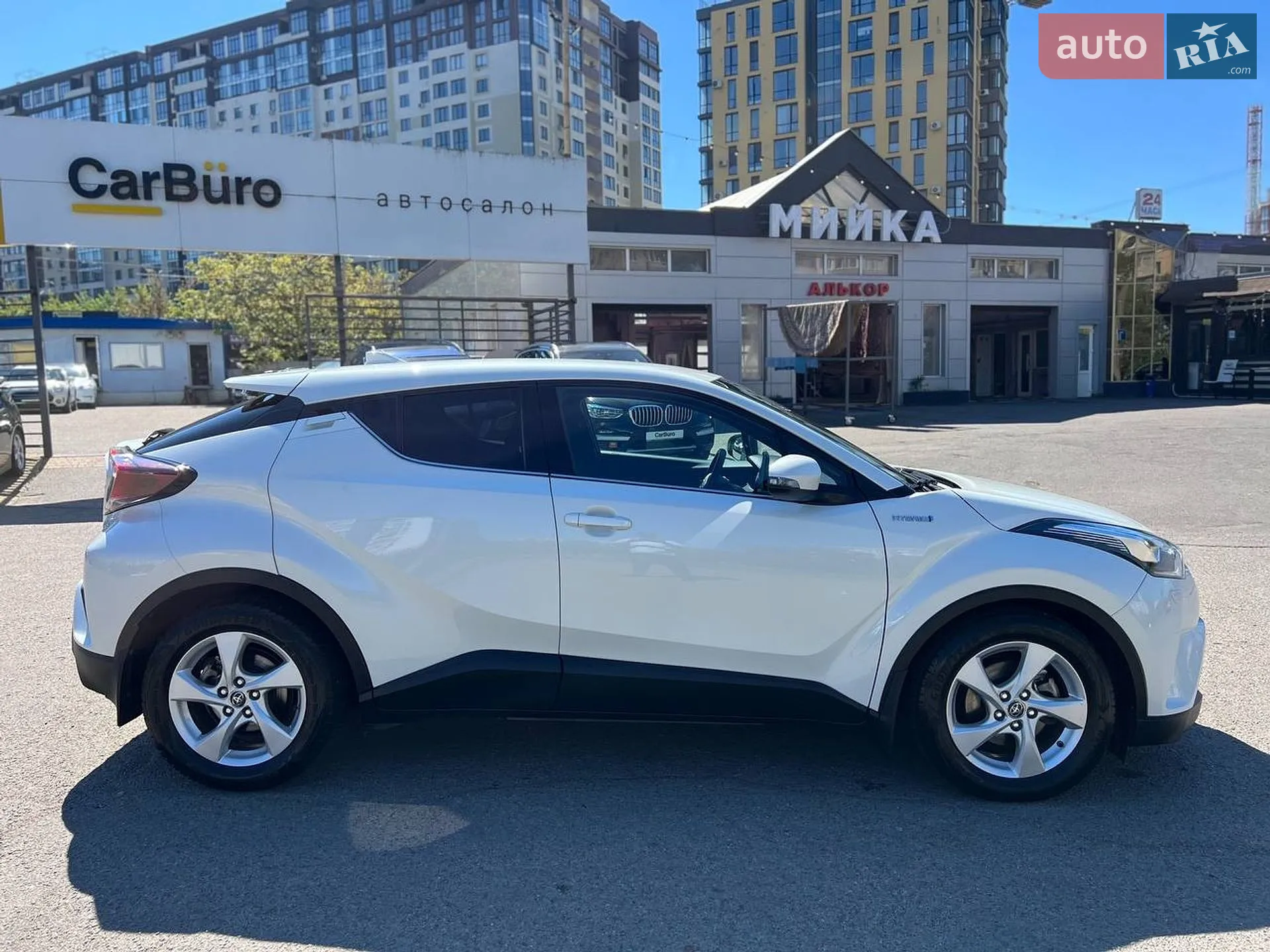 2018 Toyota C-HR - мініатюра 15