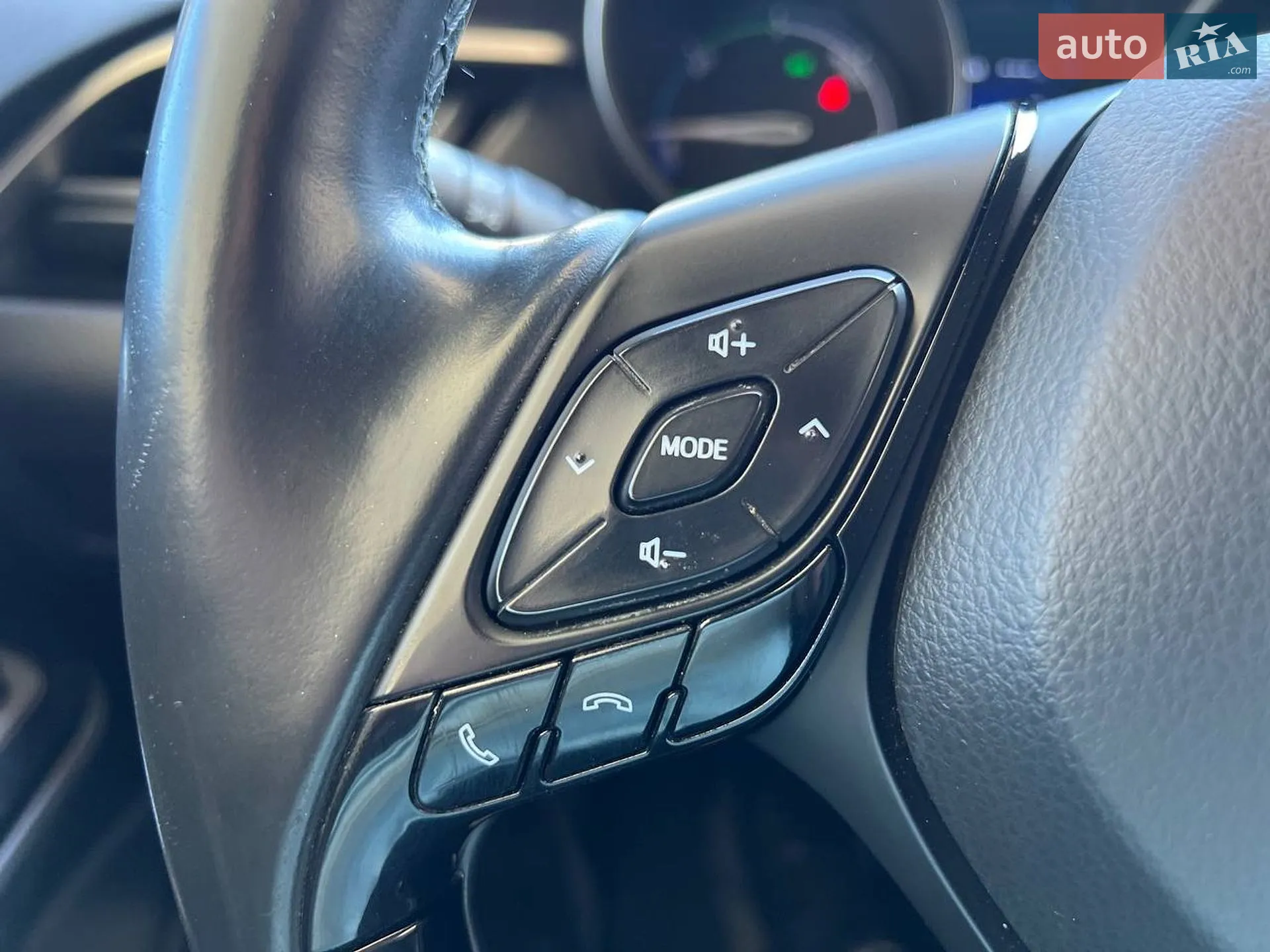 2018 Toyota C-HR - мініатюра 29