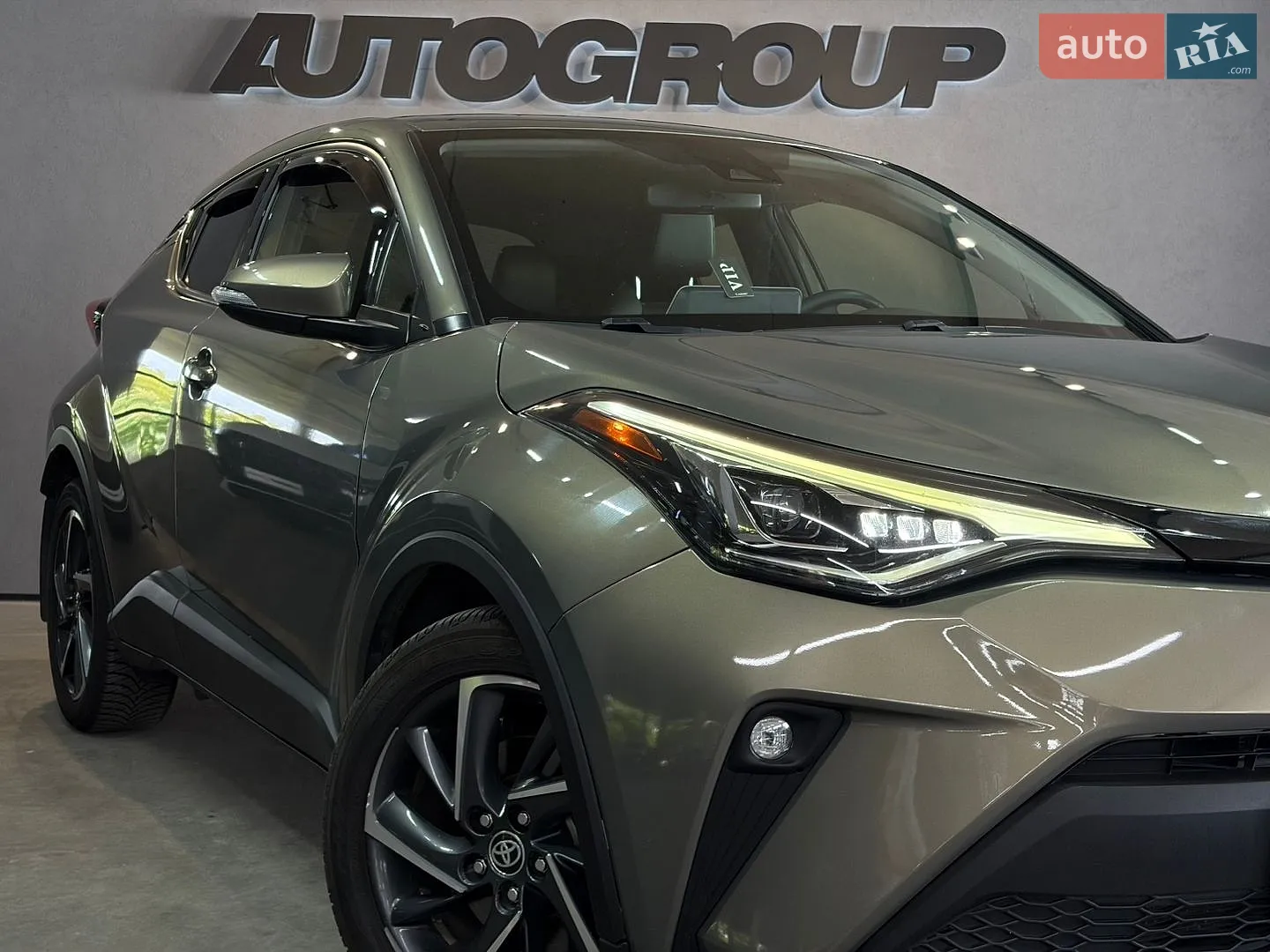 2020 Toyota C-HR - мініатюра 2