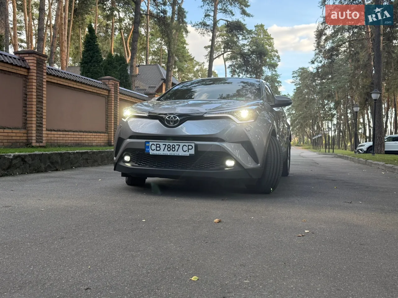 2018 Toyota C-HR - мініатюра 21