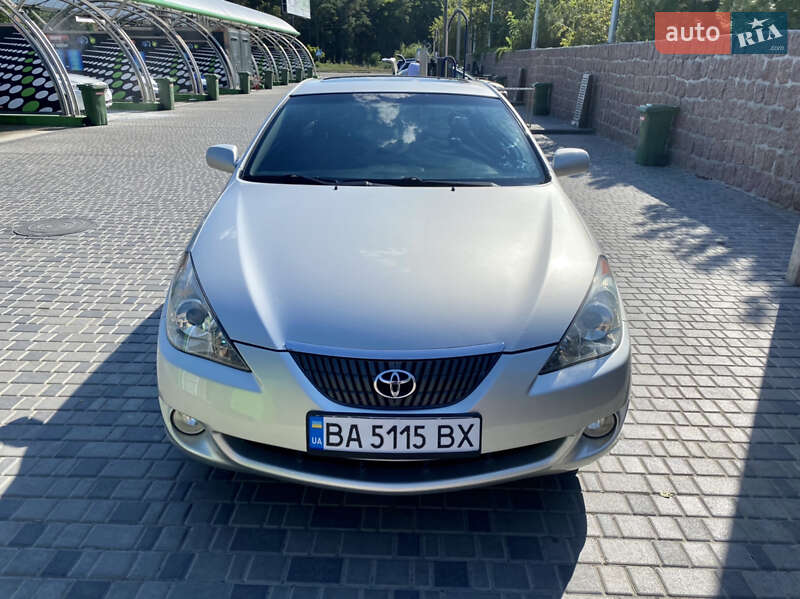 Toyota Camry Solara 2004