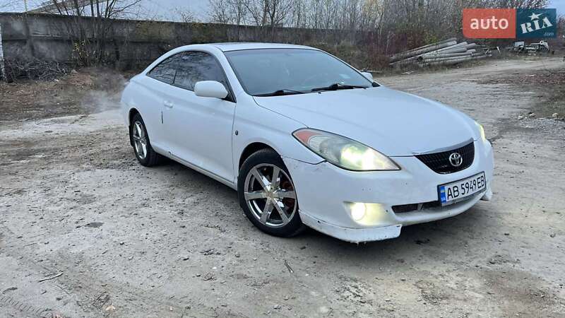 Toyota Camry Solara 2004