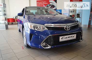 Седан Toyota Camry 2016 в Житомире