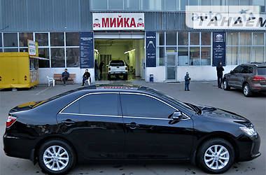  Toyota Camry 2016 в Киеве