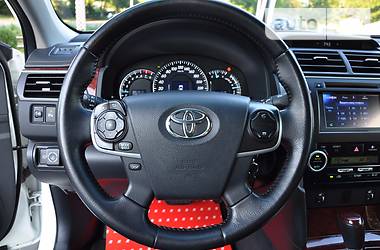 Седан Toyota Camry 2014 в Одессе