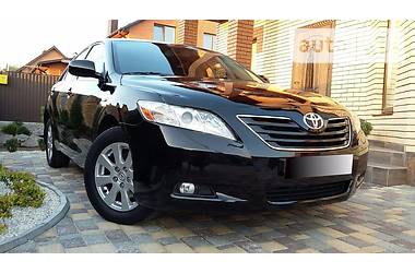 Седан Toyota Camry 2009 в Виннице