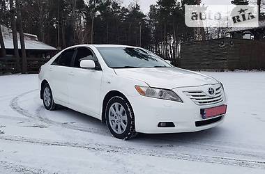 Седан Toyota Camry 2007 в Смеле