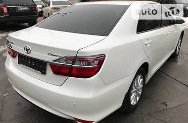 Седан Toyota Camry 2014 в Киеве