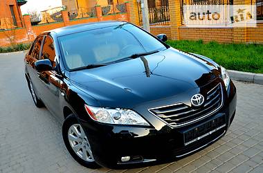 Седан Toyota Camry 2008 в Одессе