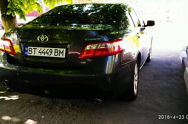 Седан Toyota Camry 2006 в Херсоне