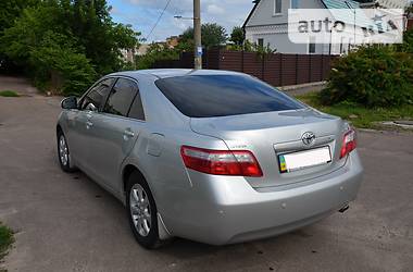 Седан Toyota Camry 2009 в Черкассах