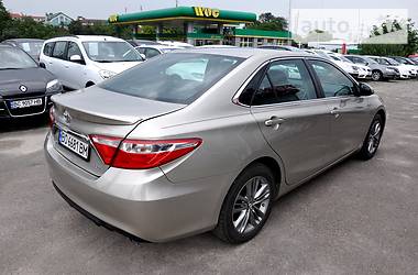 Седан Toyota Camry 2016 в Львове