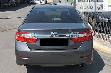 Седан Toyota Camry 2012 в Николаеве