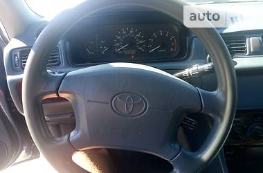 Седан Toyota Camry 2000 в Одессе