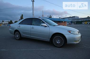 Седан Toyota Camry 2005 в Харькове