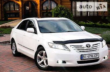 Седан Toyota Camry 2008 в Дніпрі