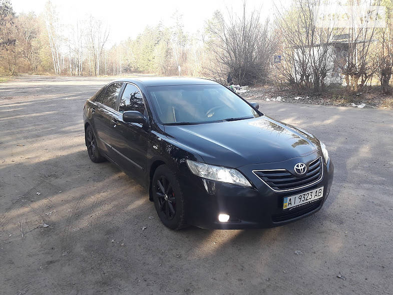 Седан Toyota Camry 2006 в Киеве