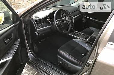 Седан Toyota Camry 2015 в 