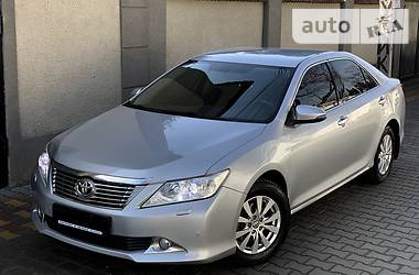 Седан Toyota Camry 2012 в Одессе