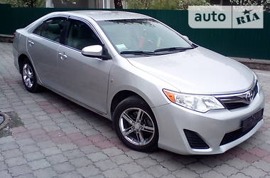 Седан Toyota Camry 2011 в 