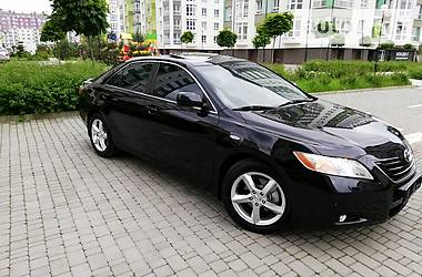 Седан Toyota Camry 2008 в Ивано-Франковске