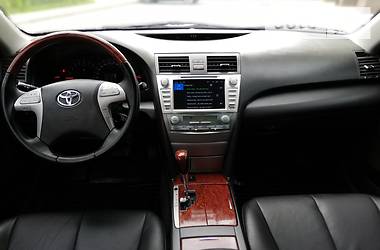 Седан Toyota Camry 2008 в Ивано-Франковске